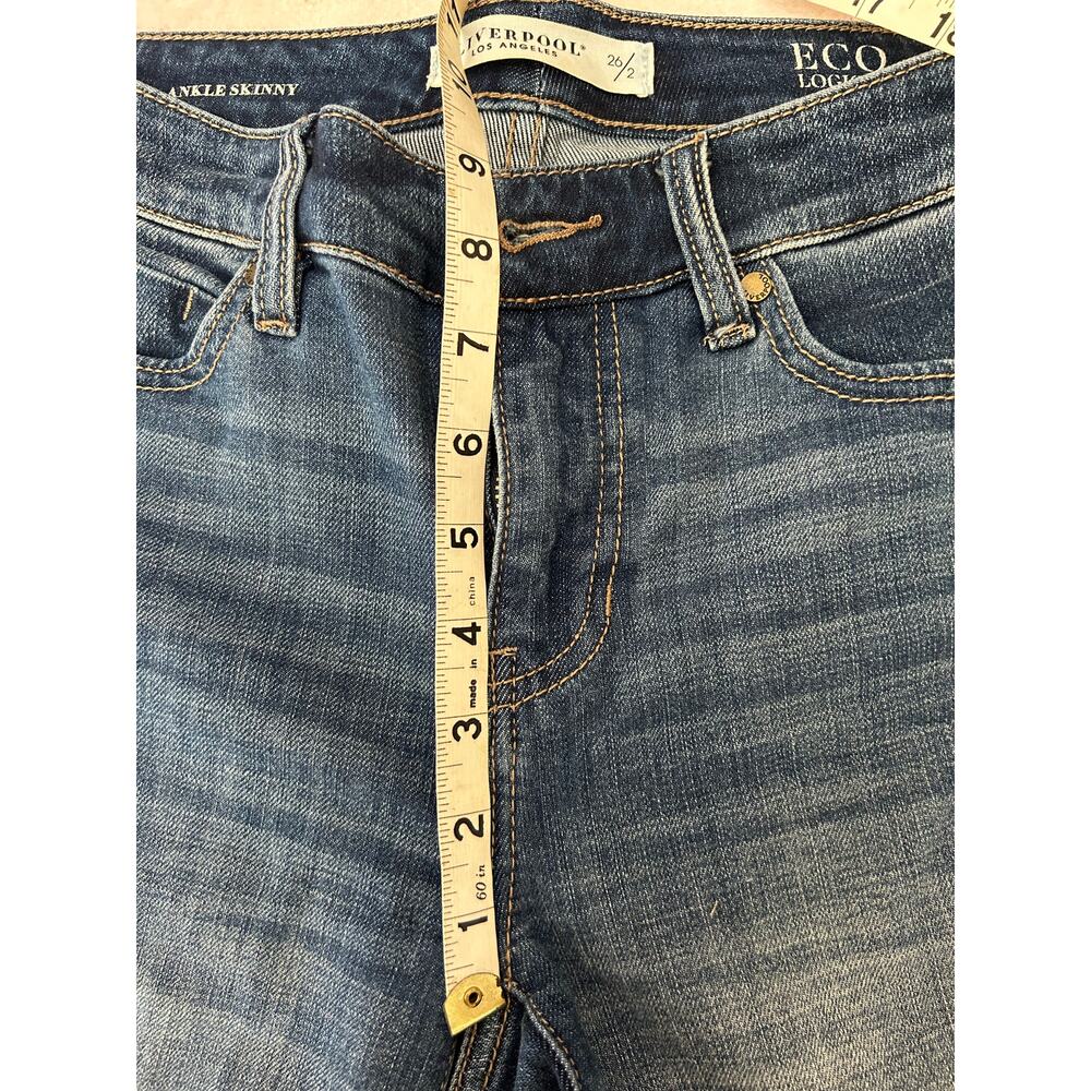 Liverpool Ankle Jeans with side dark denim stripe.  Size 26/2 - Picture 6 of 8